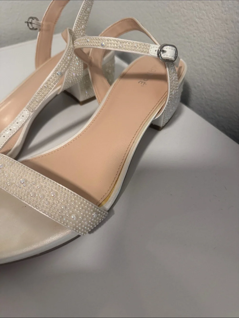 Women's Pearl Low Heel Sandals